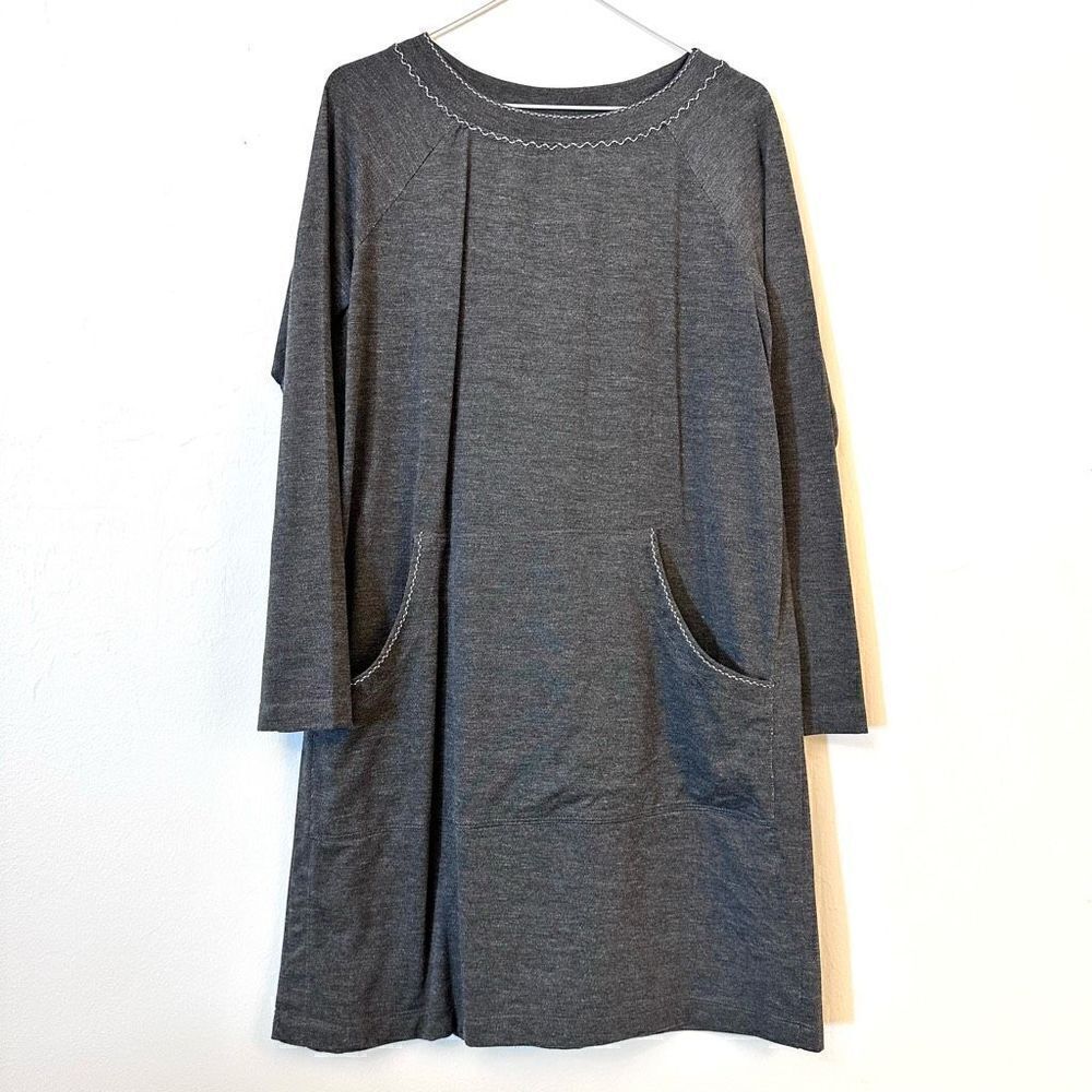 NWOT Max Studio Long Sleeve Crew Neck Kangaroo Pocket Shift Dress Gray Medium
